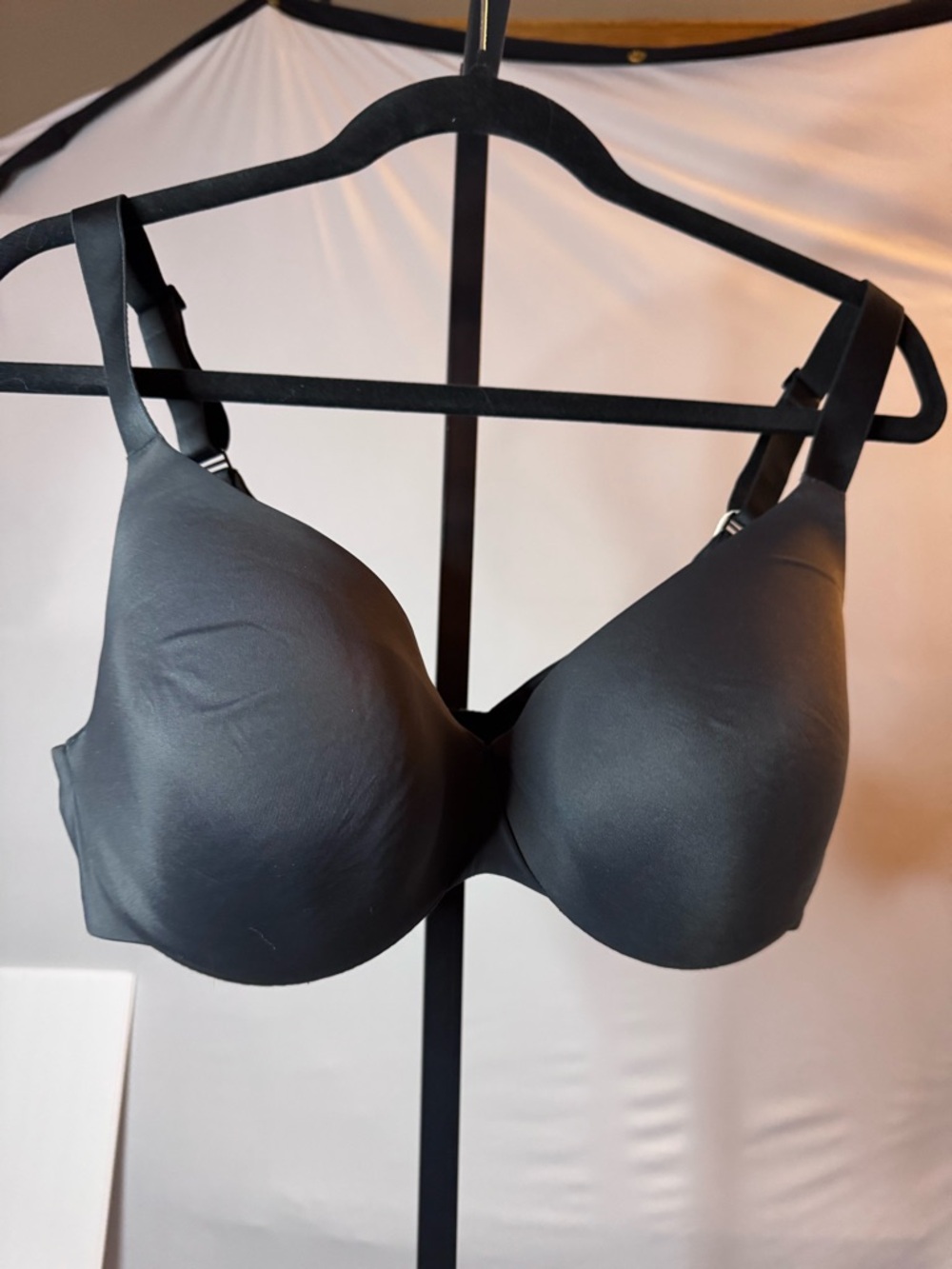 Black smoothing intimates full coverage 36DD